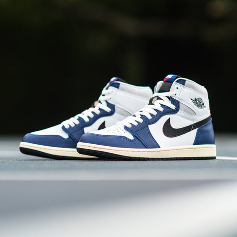 AIR JORDAN 1 RETRO HIGH OG - WHITE/DEEP ROYAL BLUE