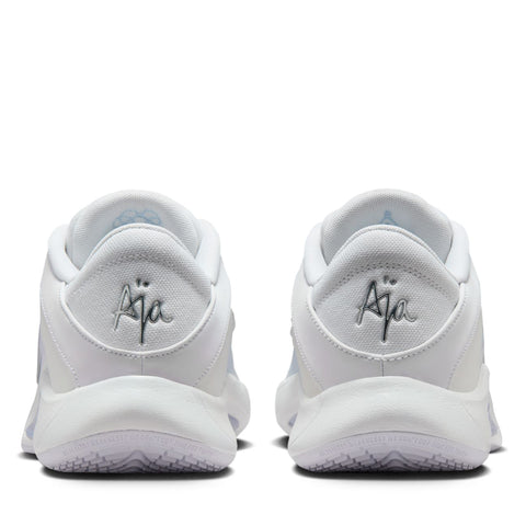 Women's Nike A'One 'OG Pearl' - White/Summit White